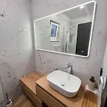 Sky Cube شقة *