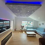 Sky Cube زادار