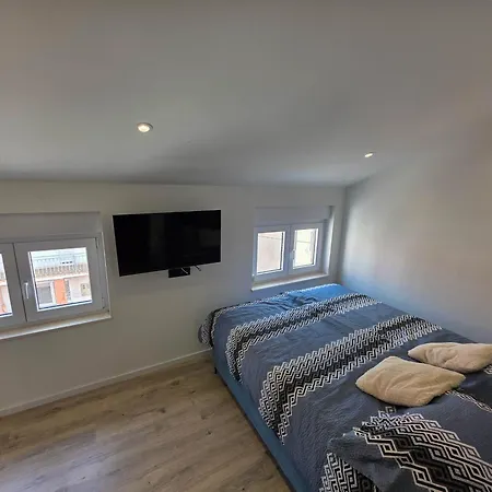 Sky Cube Apartman *