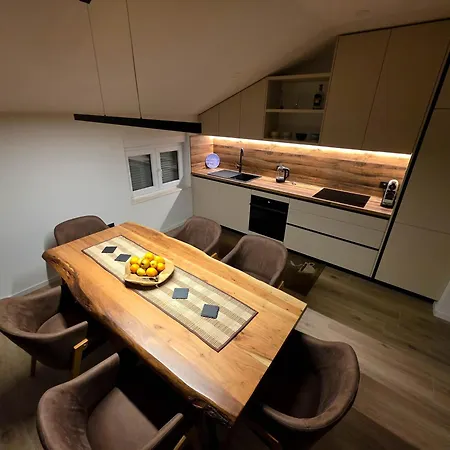 Sky Cube * זאדאר