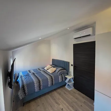 Sky Cube * זאדאר